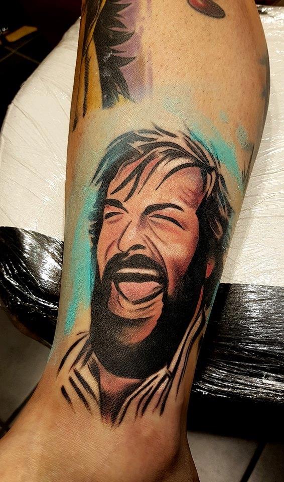 Különböző stílusú tetoválás a Pinker Tattoo galériából